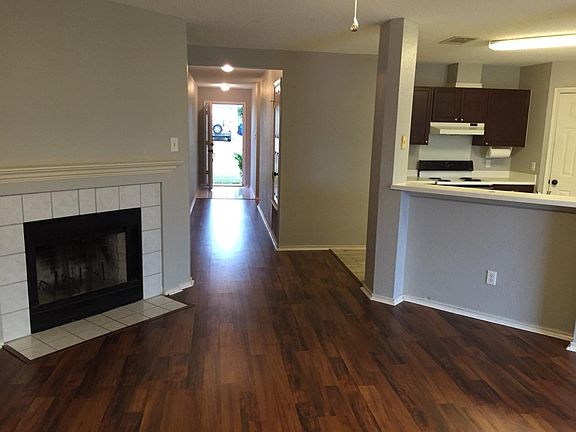 5th image of 2205 Larston Ln