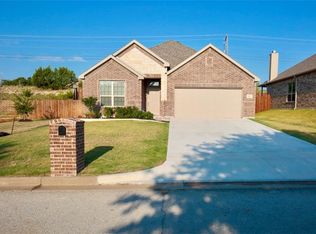 2042 Old Foundry Rd, Weatherford, TX 76087