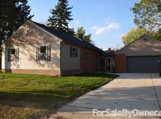 2645 Grant Dr, Ann Arbor, MI 48108