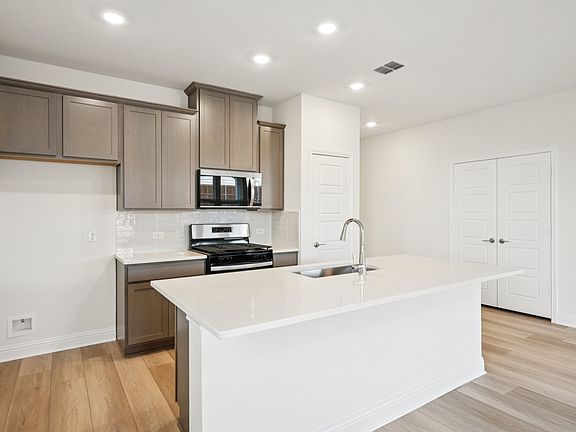 6th image of this home