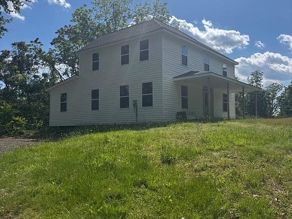 2nd image of 1650 Skinners Turn Rd