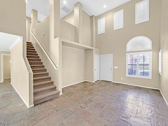 2nd image of 1366 Louisiana Lakes Ave