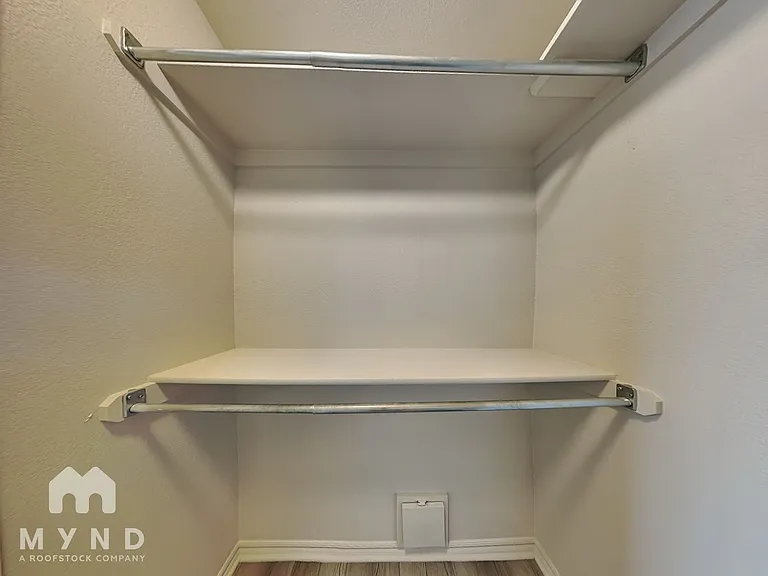 525 Cherokee Gate Dr — Photo 13