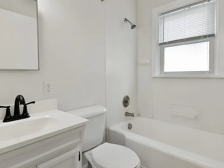 304 Merrill Ave — Photo 15