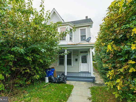 2nd image of 409 N Mulberry St