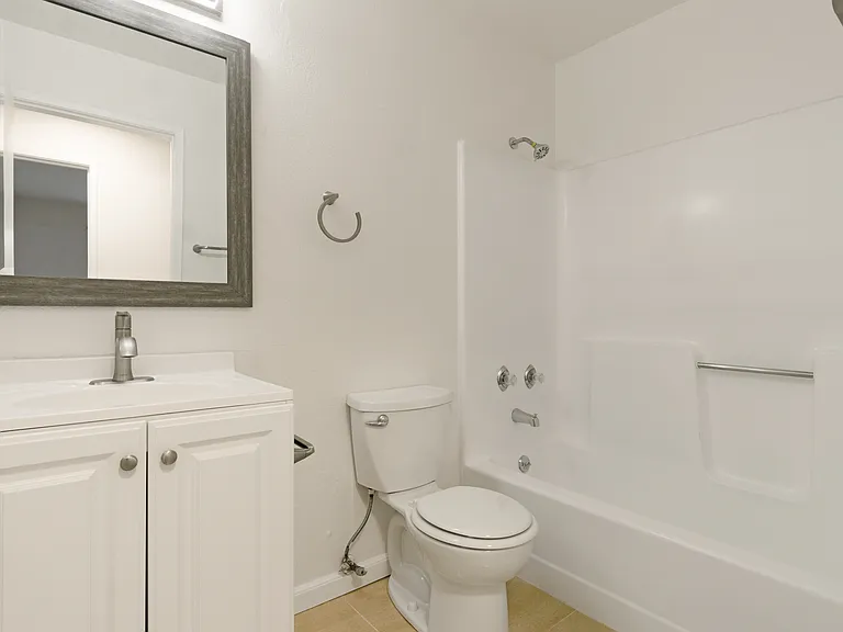 695 Bristol Dr #182 — Photo 16
