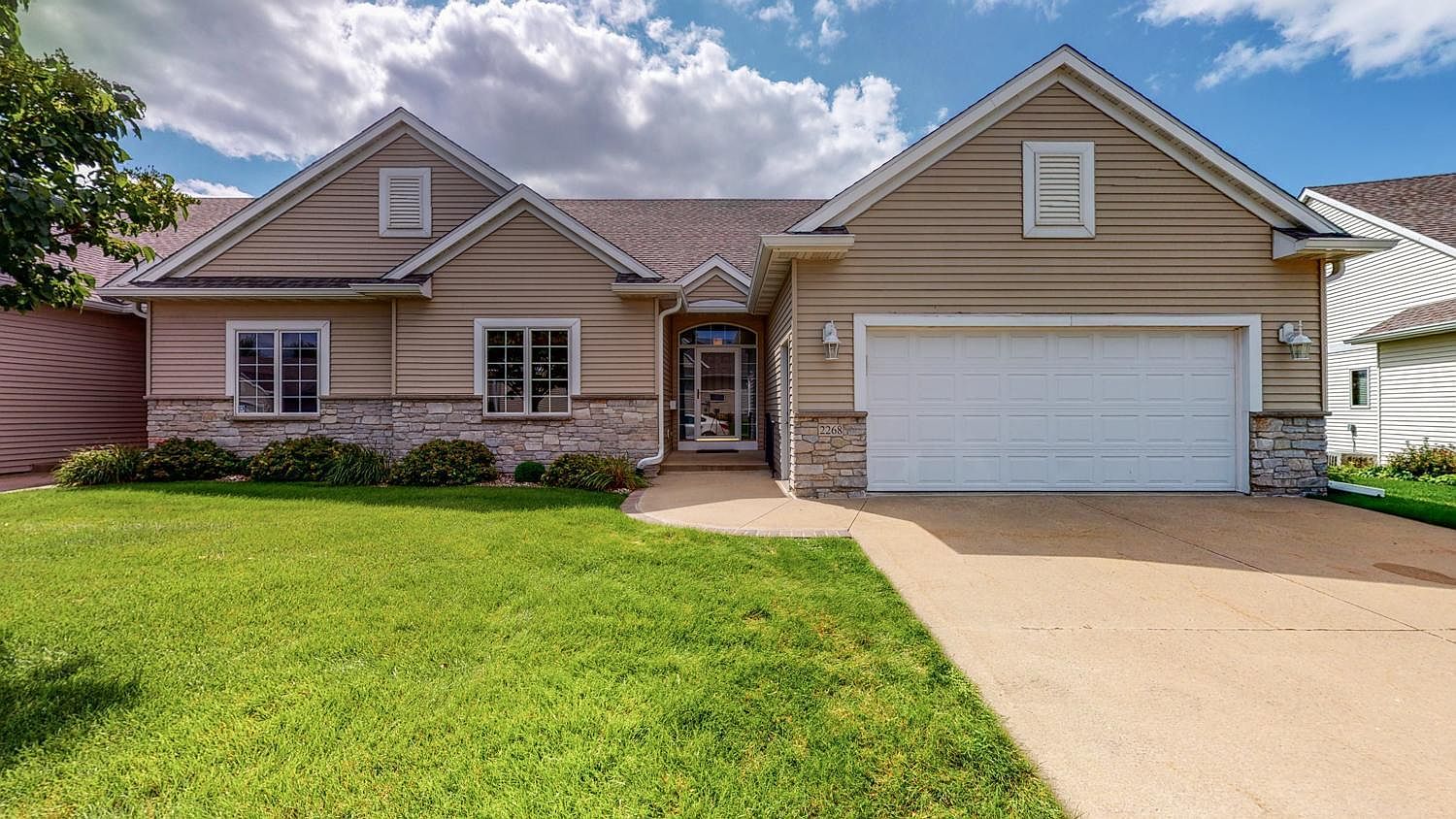 2268 Coral Ct NE, Rochester, MN 55906 | Zillow