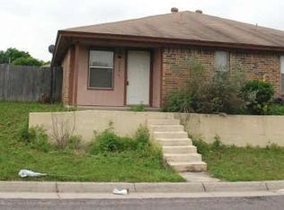 2504 Portland Dr, Arlington, TX 76018