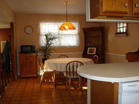 Breakfast Room