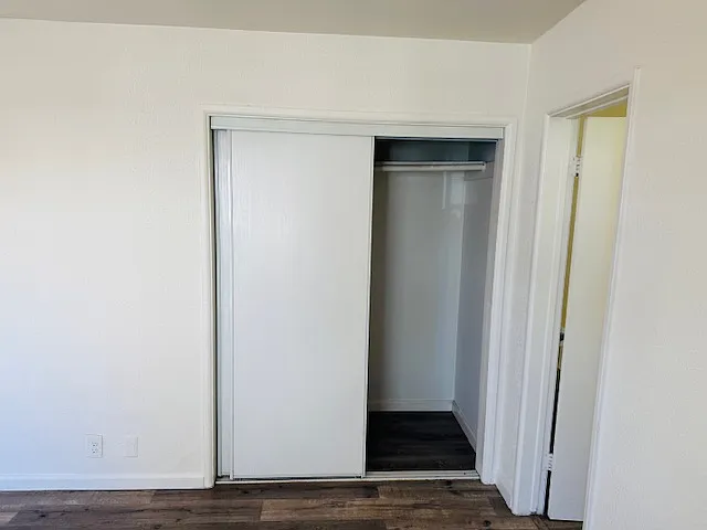 728 E Walnut St #7 — Photo 4