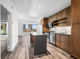 61 Yorkville Ave #1011, Toronto, ON M5R 1B7