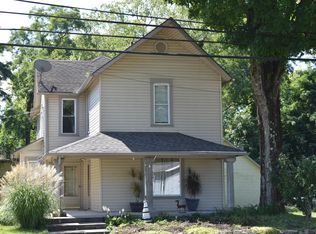 4421 Moorefield Rd, Springfield, OH 45502