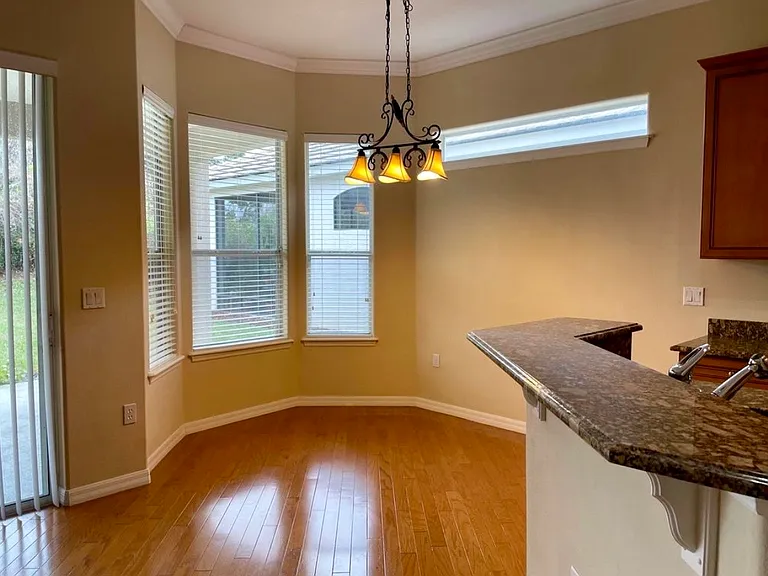 538 Newhall Ln — Photo 26