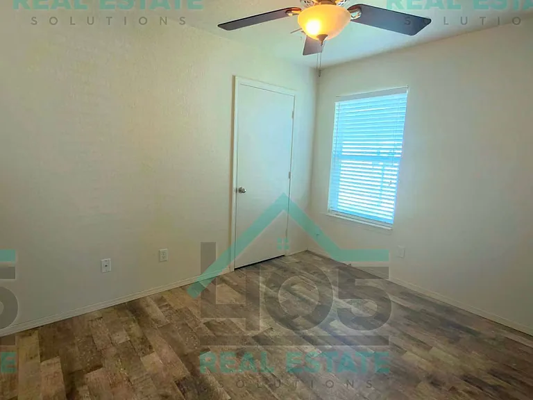 10345 Aberdeen Dr — Photo 11