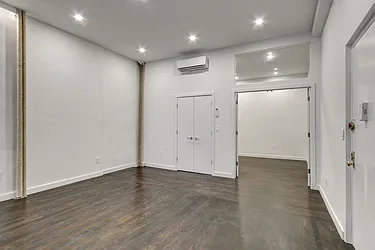 Rented by Brighton Management