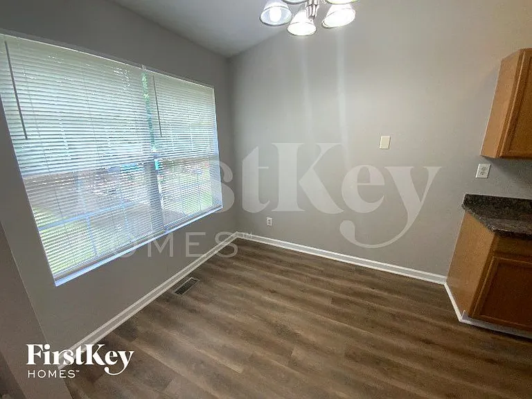 2419 Broad River Pl — Photo 4