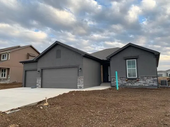 25299 W 148th Pl, Olathe, KS 66061