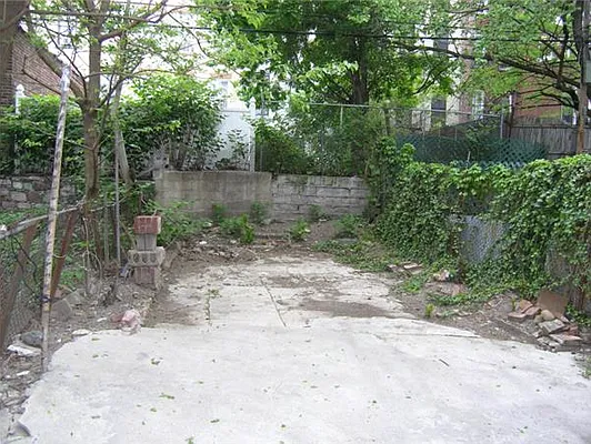 Rented by Fifth & Forever LLC | media 72