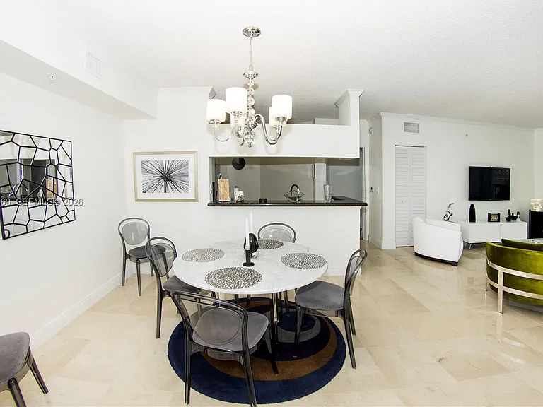 17150 N Bay Rd #2408 — Photo 8