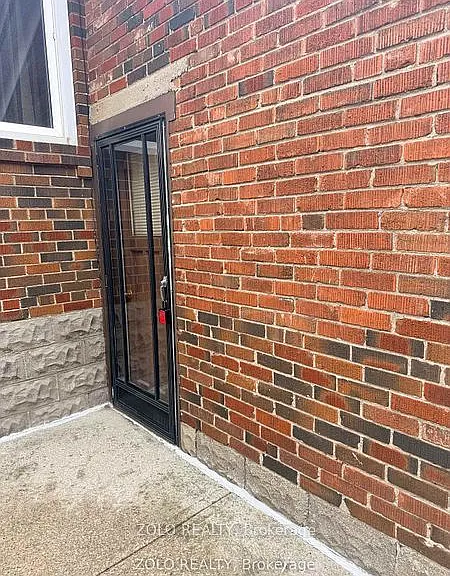 469 Evans Ave #NANNY — Photo 1