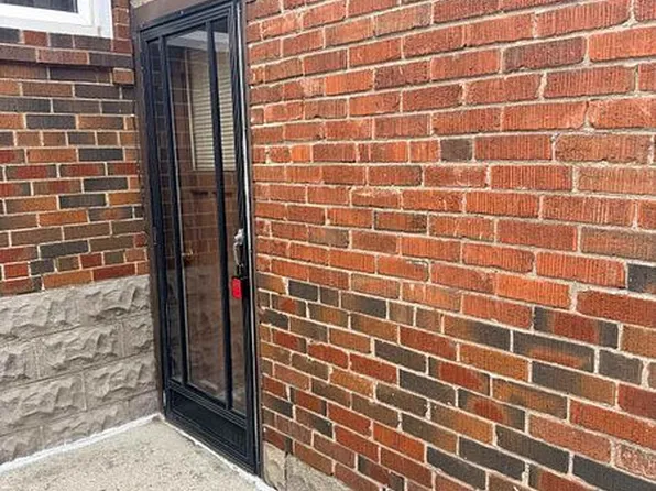 469 Evans Ave, Toronto, ON M8W 2T6