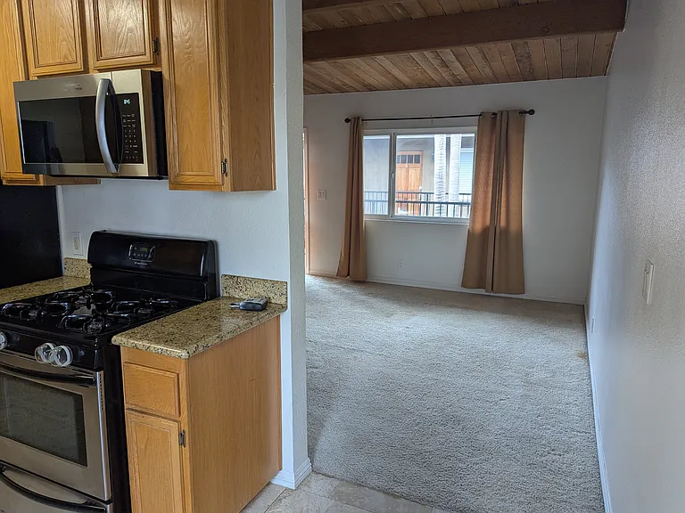 1798 Missouri St #11 — Photo 4