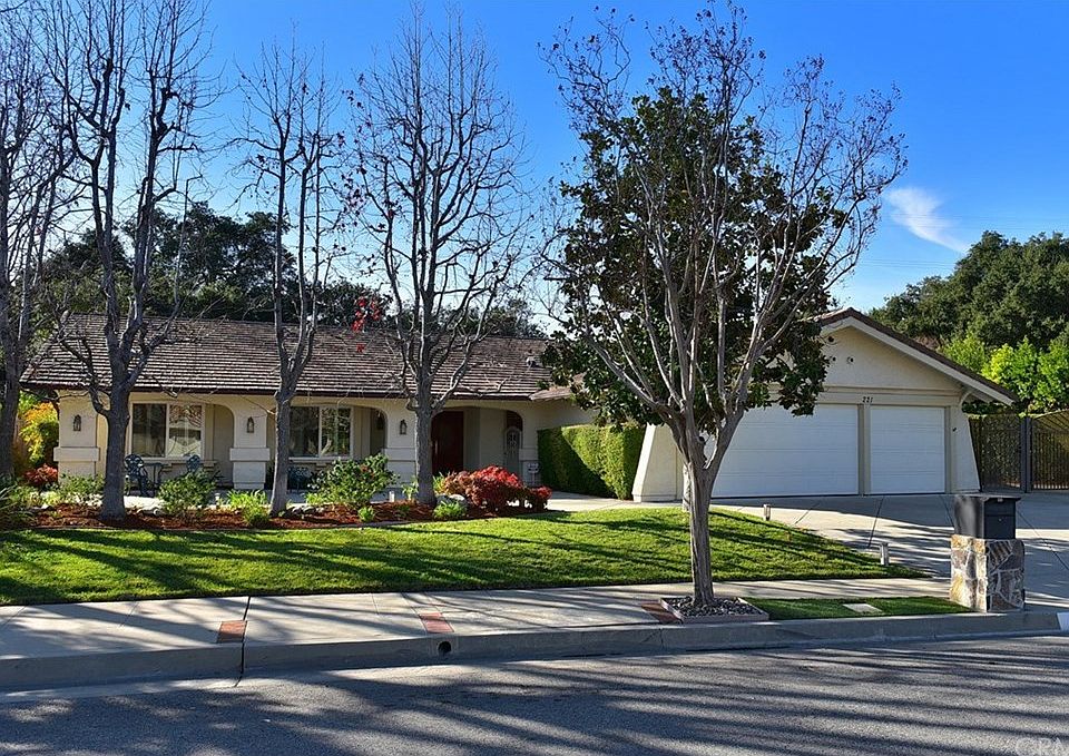1st image of 221 N Heritage Oak Dr