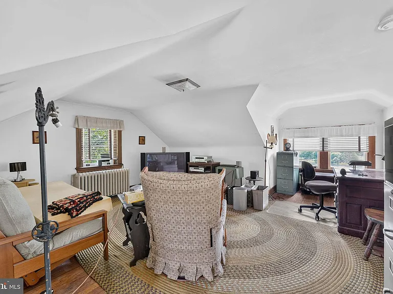 1715 Skippack Pike — Photo 25