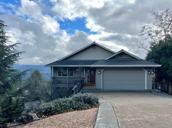 860 Laurel Ln, Murphys, CA 95247