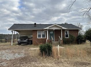 7040 Alan Thomas Rd, Cumming, GA 30028