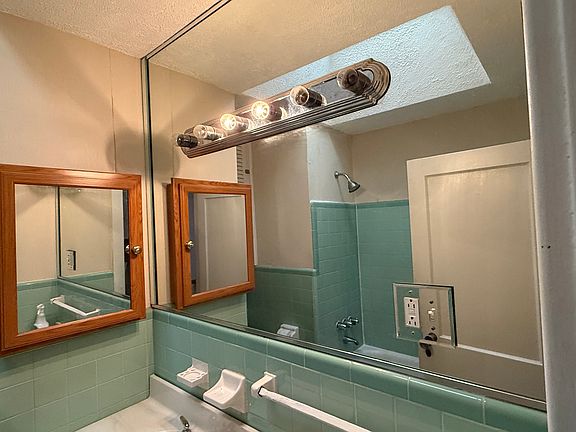 5th image of 62XX Mershon St