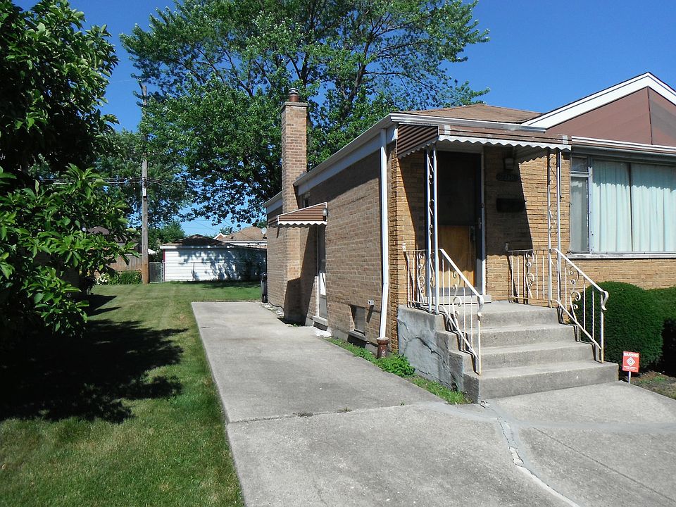 2nd image of 7960 S Tripp Ave