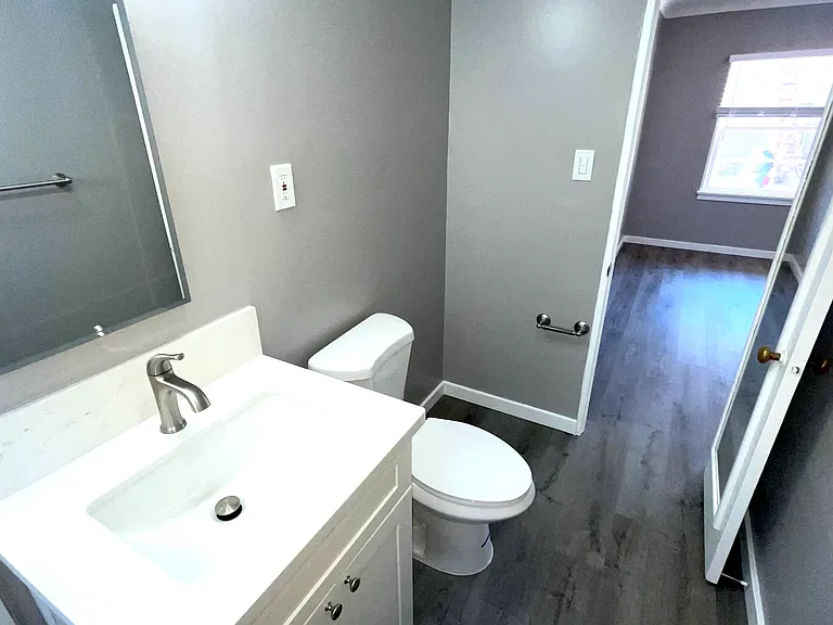 828 Linden Ave #3 — Photo 10