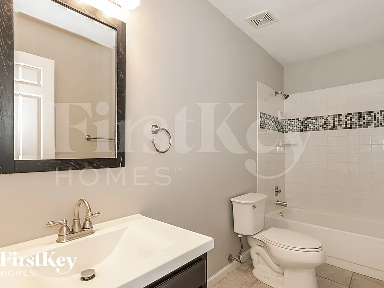 721 Cedar Glen Dr — Photo 12