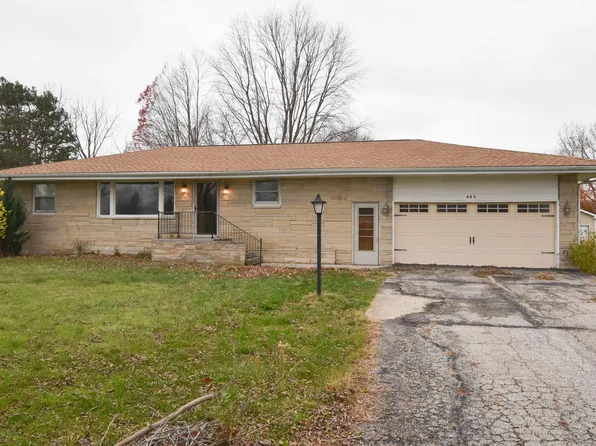 885 State Route 121, Mount Pulaski, IL 62548