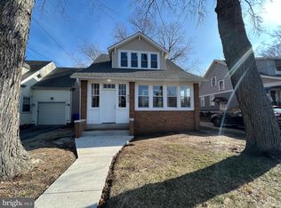 925 Salem Rd, Burlington, NJ 08016