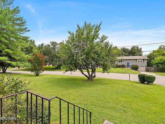 5th image of 1837 Brookmill Rd