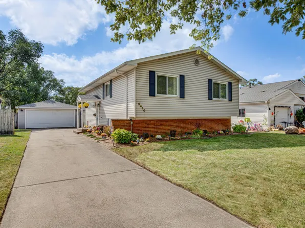 9410 Saric Dr, Highland, IN 46322