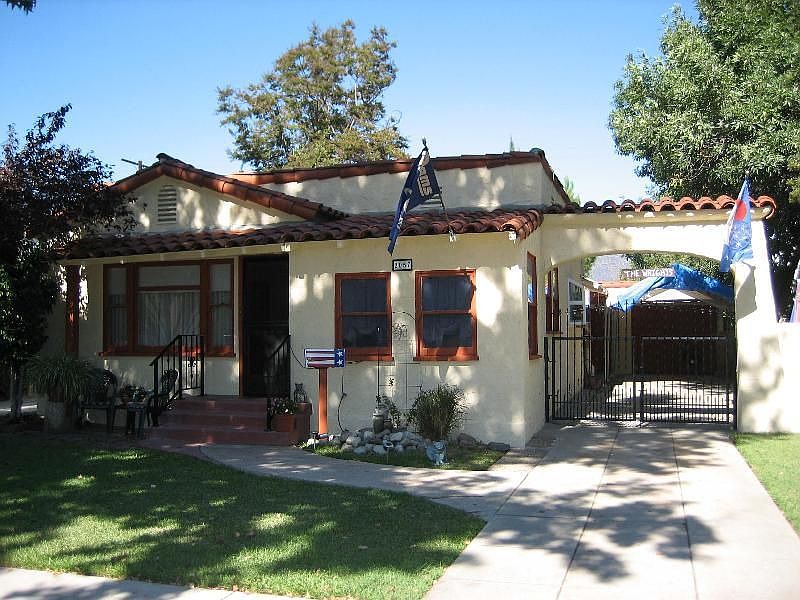 1st image of 2057 7th St
