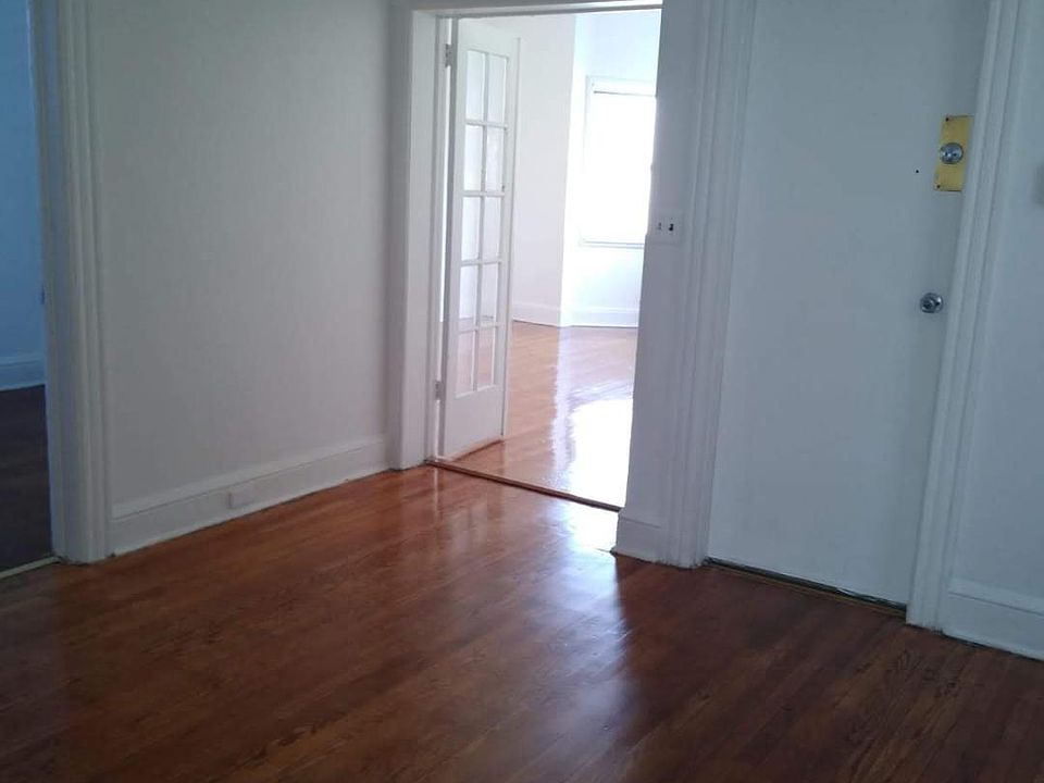1st image of 0 Linden St #3