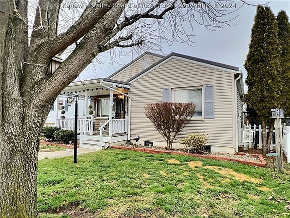 2nd image of 2106 Lincoln Ave