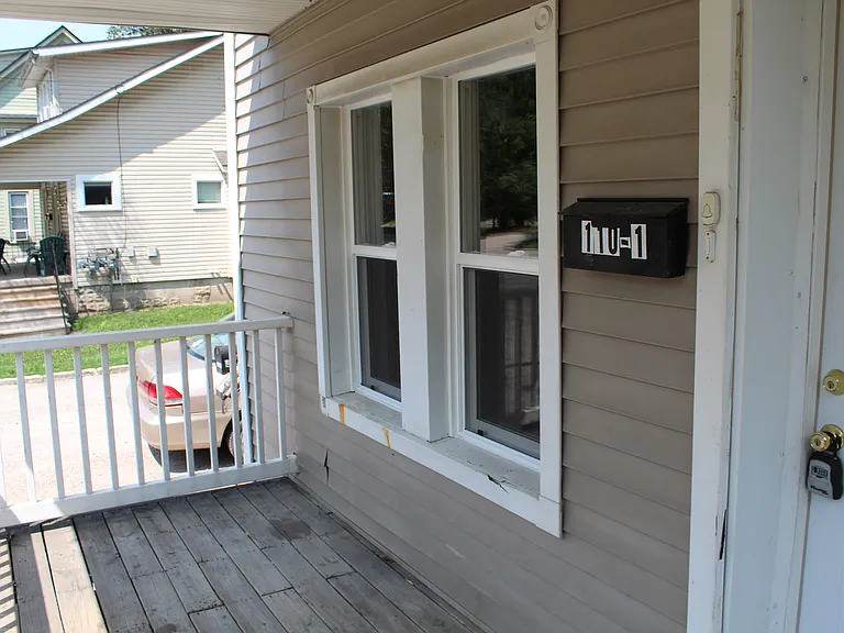 110 Ballard St #1 — Photo 3