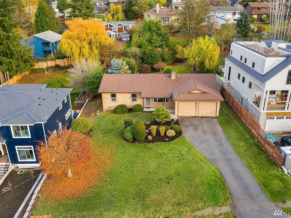 1st image of 1926 1st St