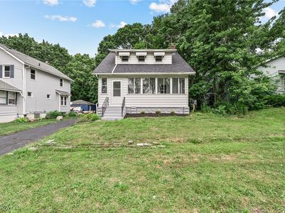 1595 Hillcrest St, Akron, OH, 44314