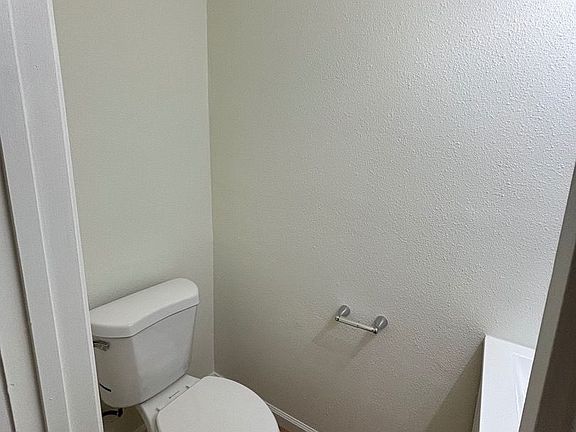4th image of 2317 I St #14