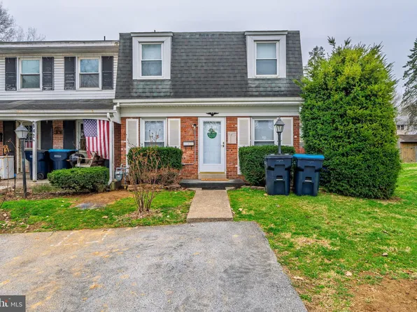 940 E Maple St, Palmyra, PA 17078