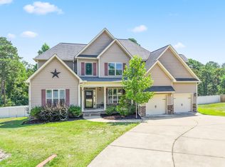 610 Sea Mist Dr, Sanford, NC 27332