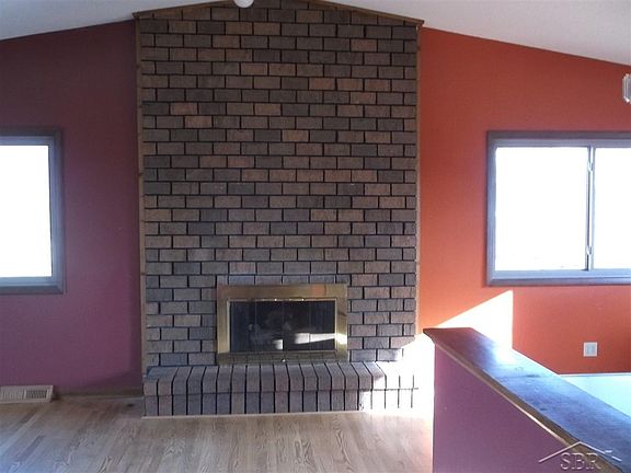 3rd image of 3375 E Hubbard Rd