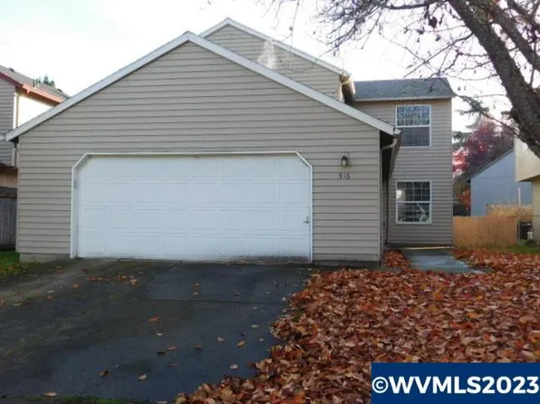 916 Sagrada Cir N, Keizer, OR 97303