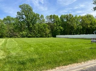 Sonny Ln, Danville, IL 61832